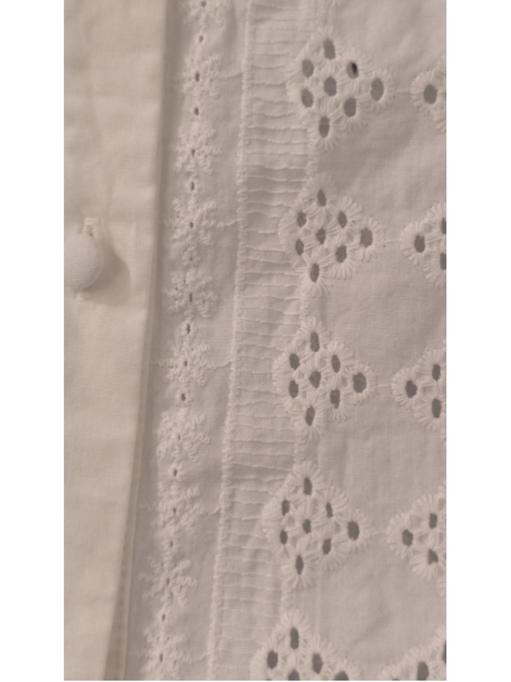 Women's Zara White Eyelet Embroidered Blouse Size S - Picture 4 of 10